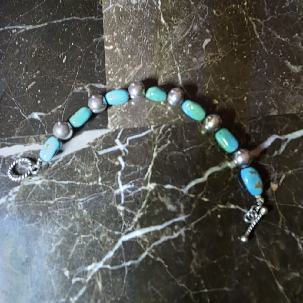 Turquoise and Silver Beaded Bracelet